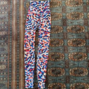 •NWOT Lululemon Wunder Under Leggings